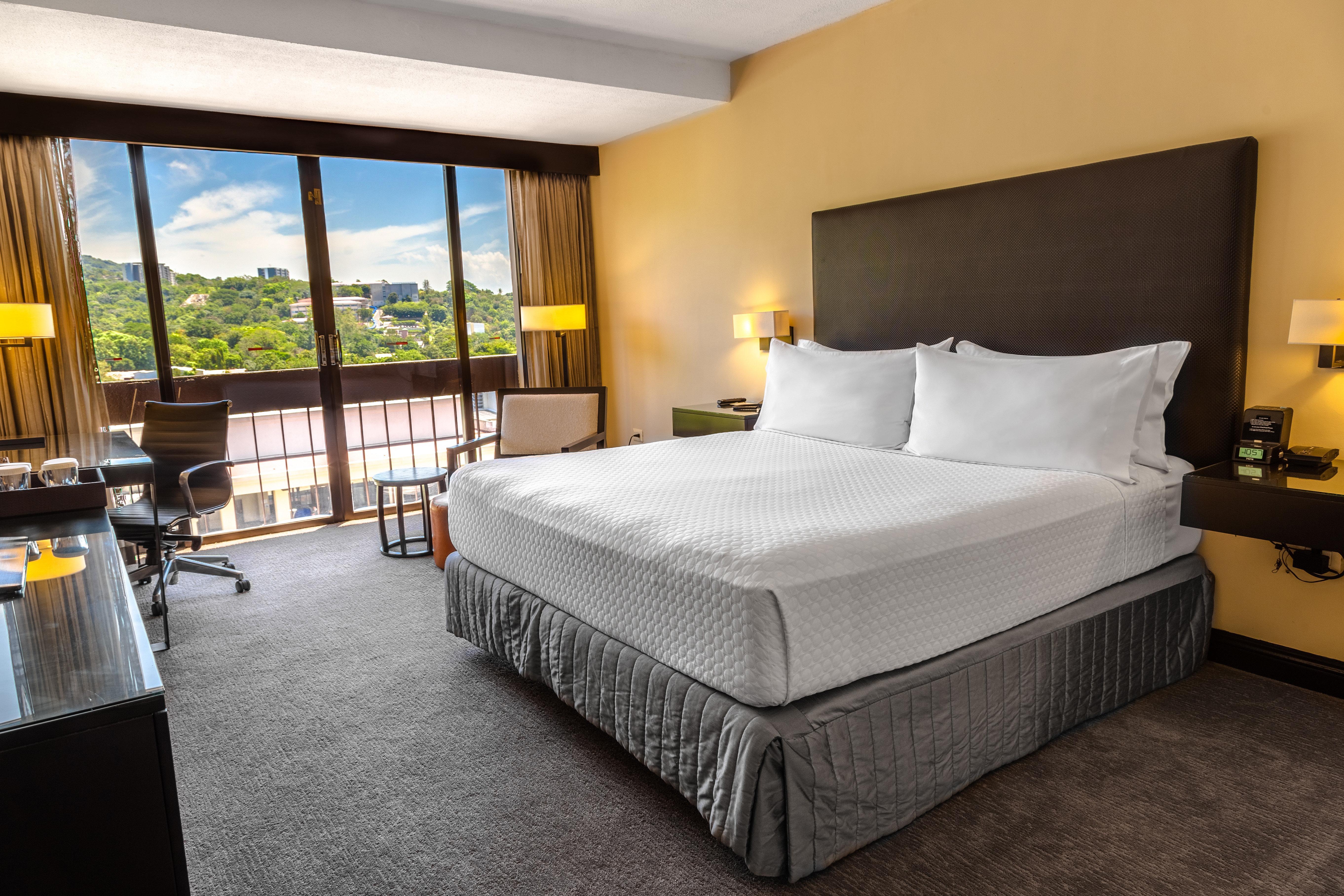 Hilton San Salvador Hotell Eksteriør bilde