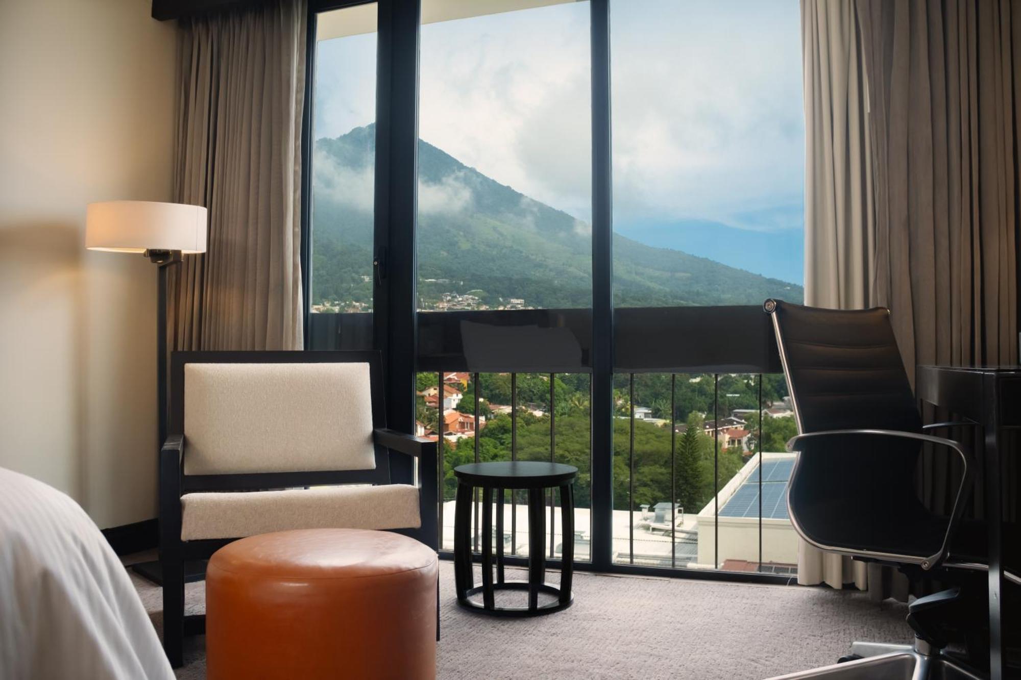 Hilton San Salvador Hotell Eksteriør bilde
